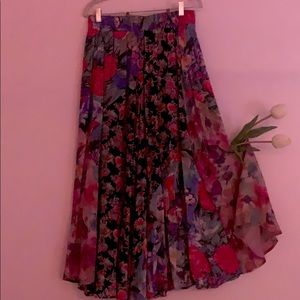 Designer VINTAGE FLORAL PIECE